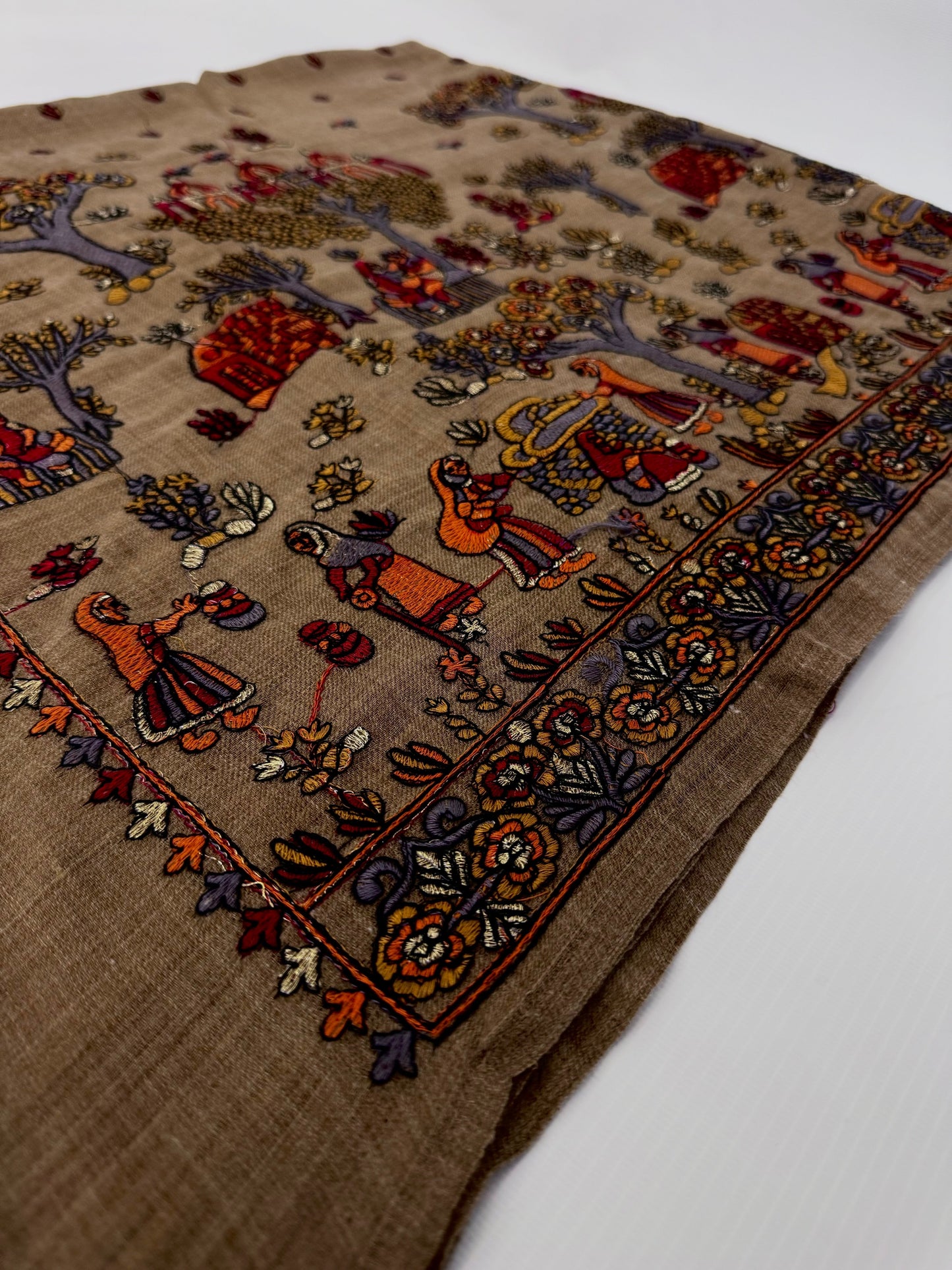 Pashmina shawl