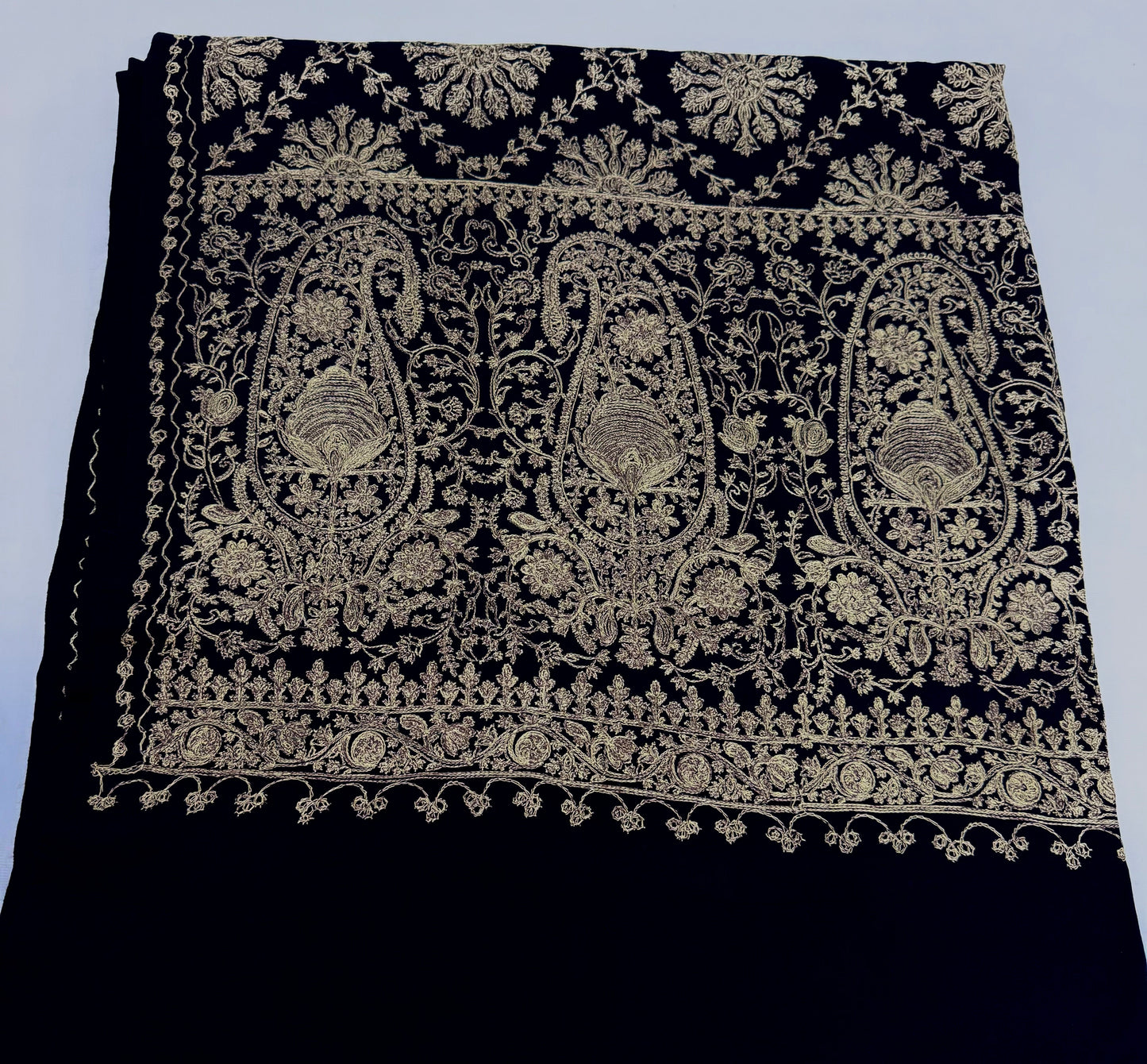 Pashmina shawl