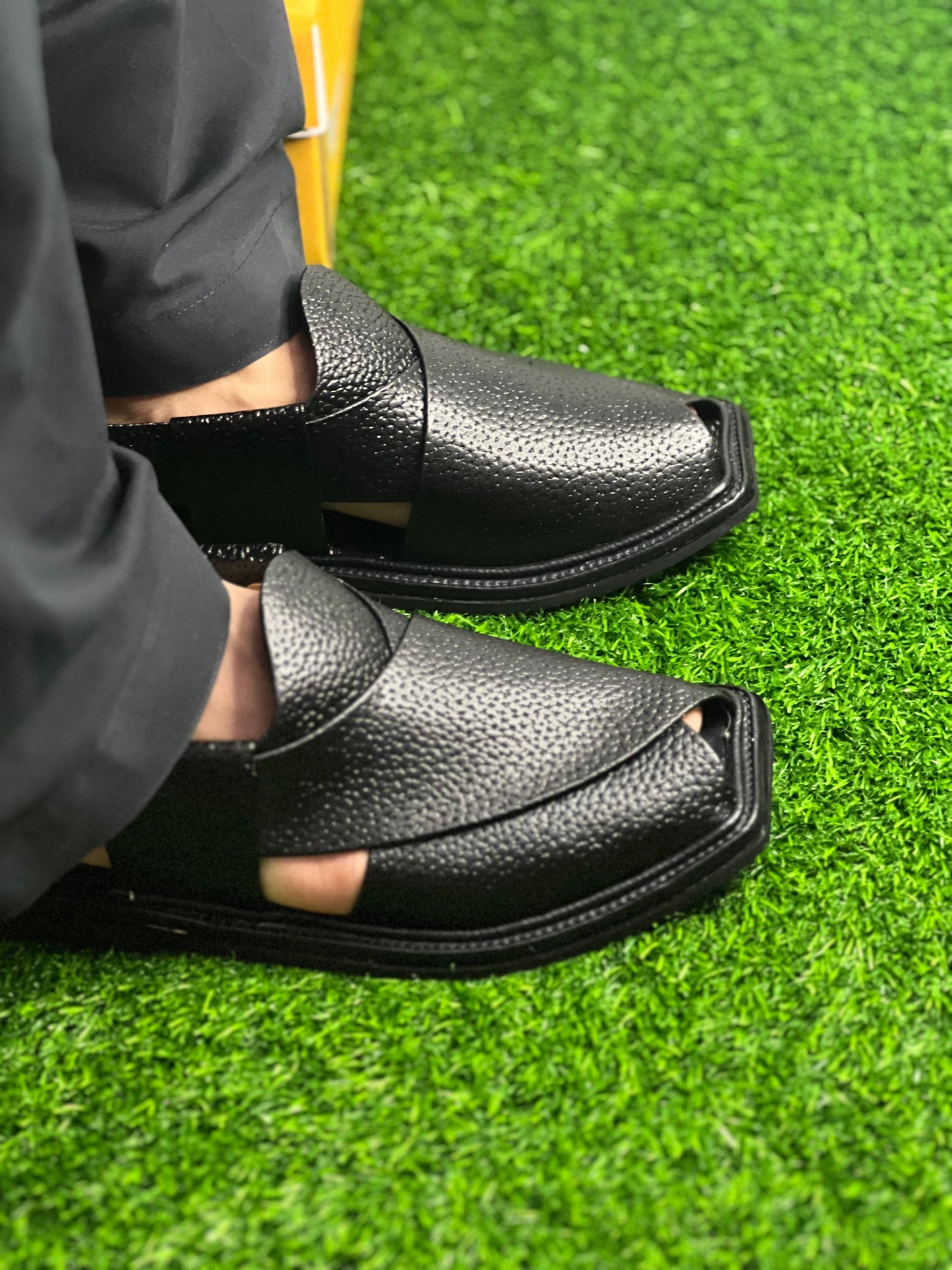 Smart zalmi doted peshawari chappalš¤š¤