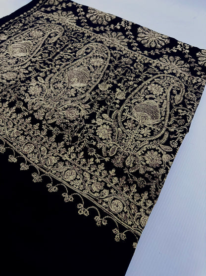Pashmina shawl
